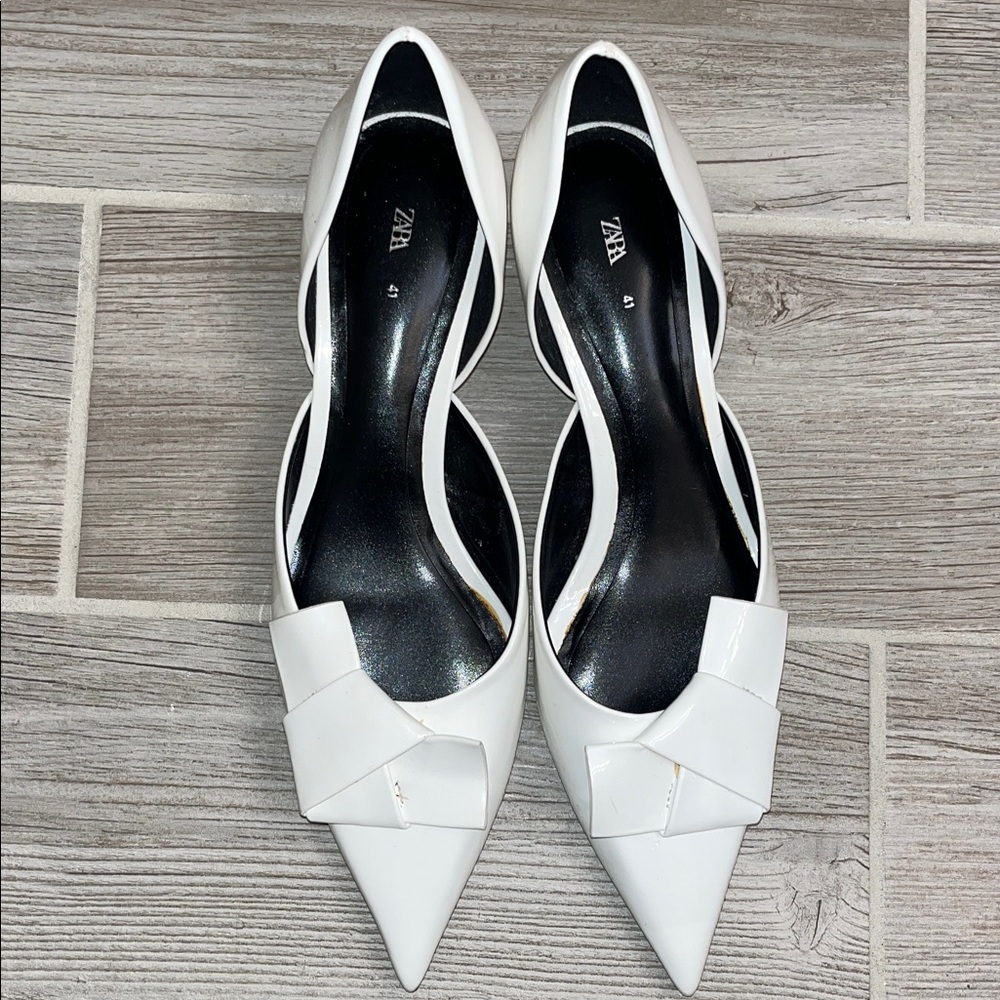 Zara Women's White Pointed Toe Heels